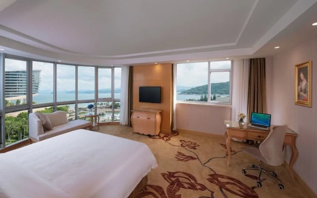 Vienna Hotel Dameisha Branch