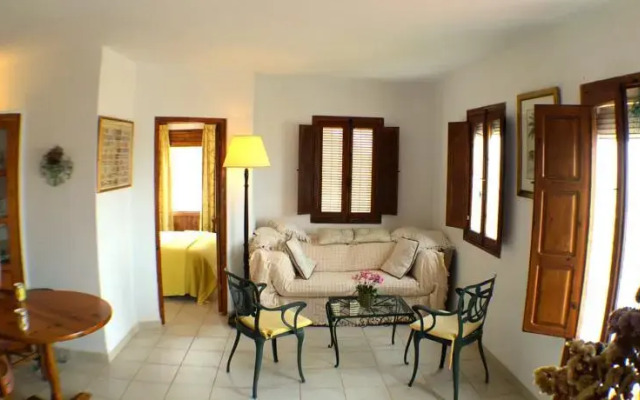 Casa Baja
