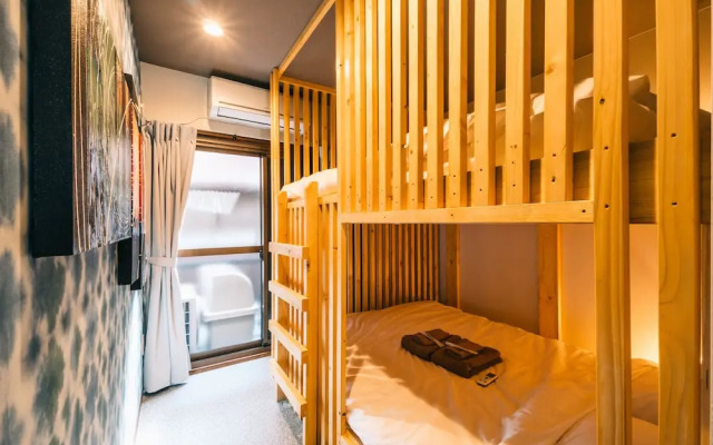 IKIDANE HOUSE OSAKA Kyobashi