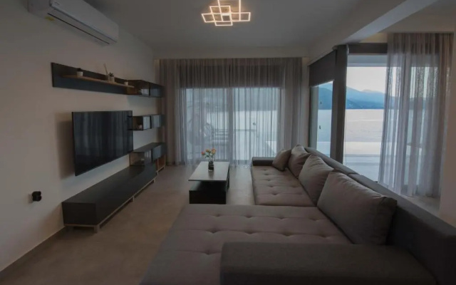 Mrs Grey Luxury Villa
