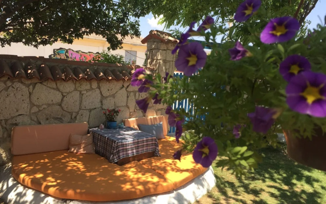 Alacati Tuana Hotel