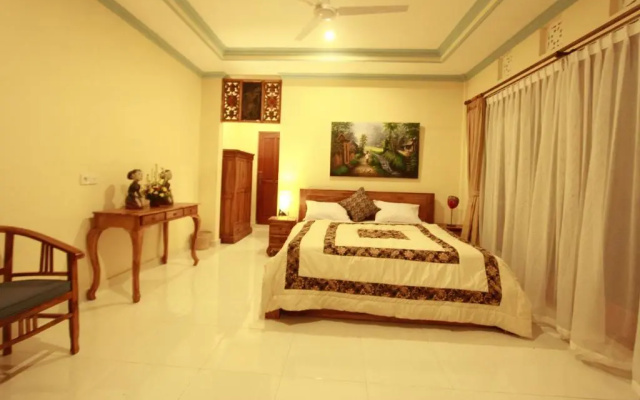 Loris Homestay