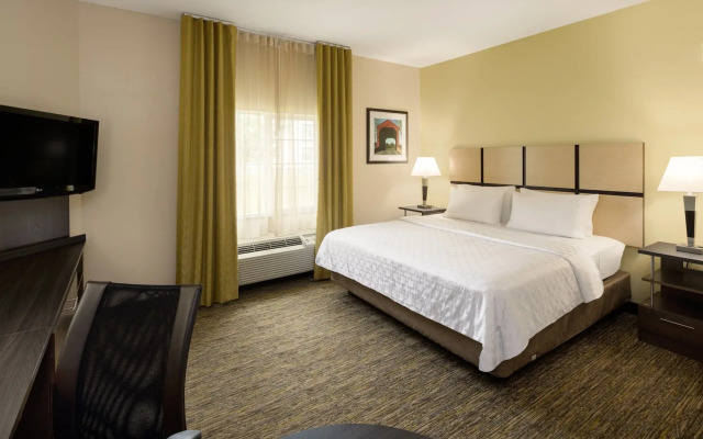 Candlewood Suites Windsor Locks Bradley Arpt by IHG