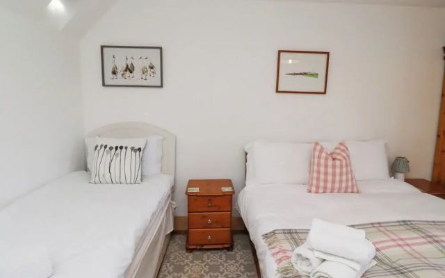 Kits Cottage
