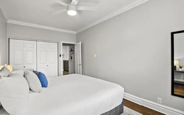 Cozy 2BR in Chicago - Roscoe 08-1W