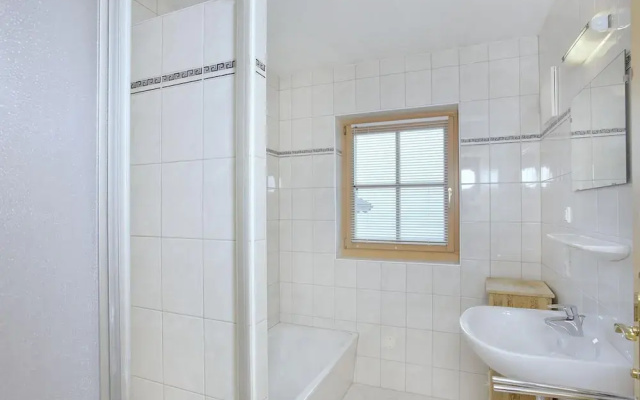 Chalet in Austria Near Ski Bus and Sauna