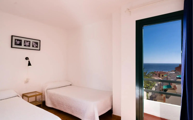Los Rosales Apartamentos