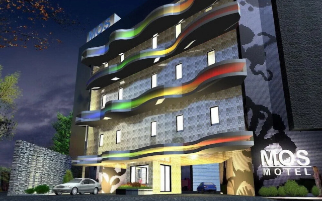 Mos Motel
