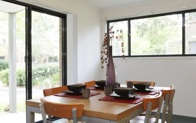 Macquarie University Village