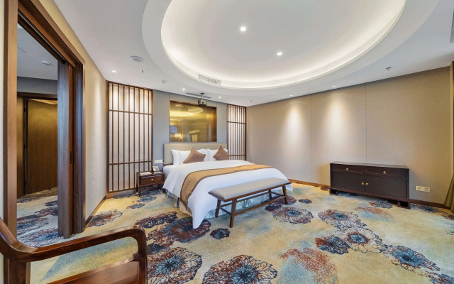 Howard Johnson By Wyndham Lake Serenity Hotel Neijiang