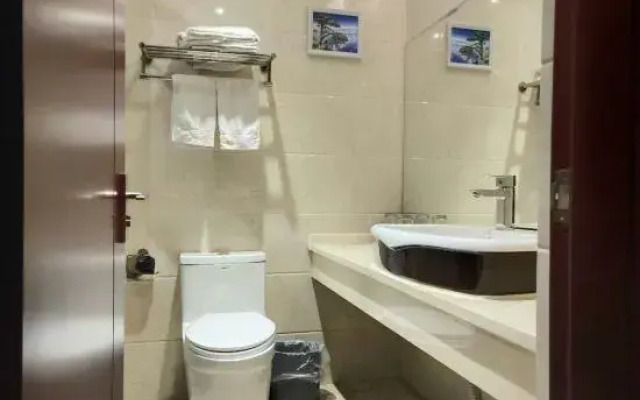 Senman Jingpin Hotel