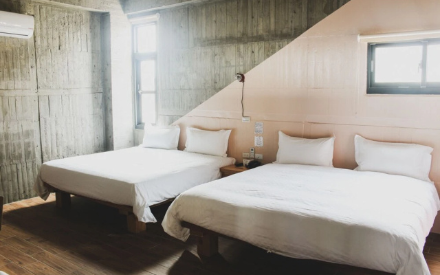 Isvara Hotel