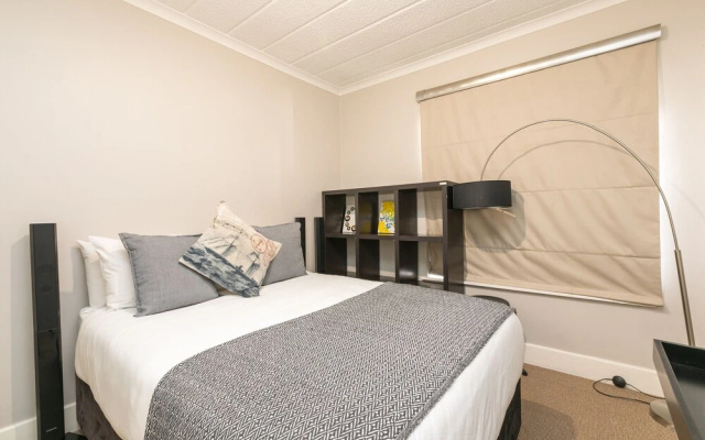 15A Waldorf 2
