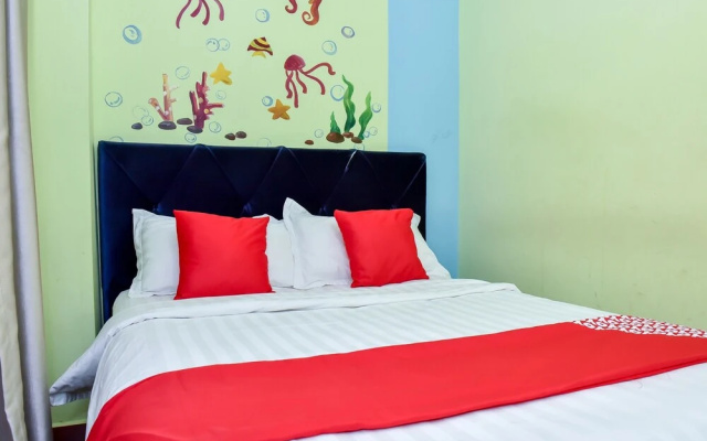 OYO 297 Elmark Hotel