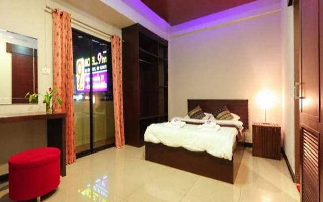 9 Inn @ Phuket Motel