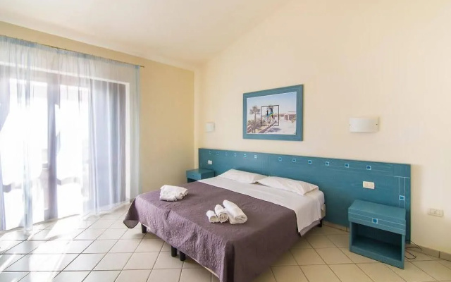 Nelema Beach Arco Magno Resort