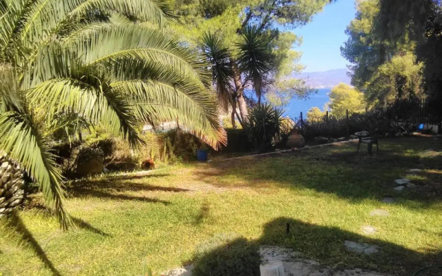 Villa Tsouderos