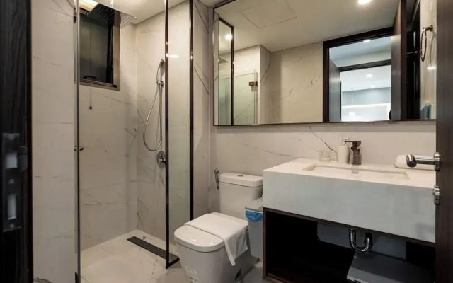 The Peak M8 Midtown