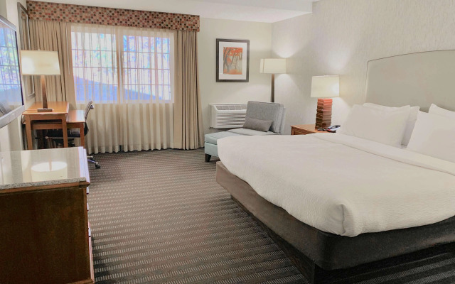 Best Western Springfield Hotel