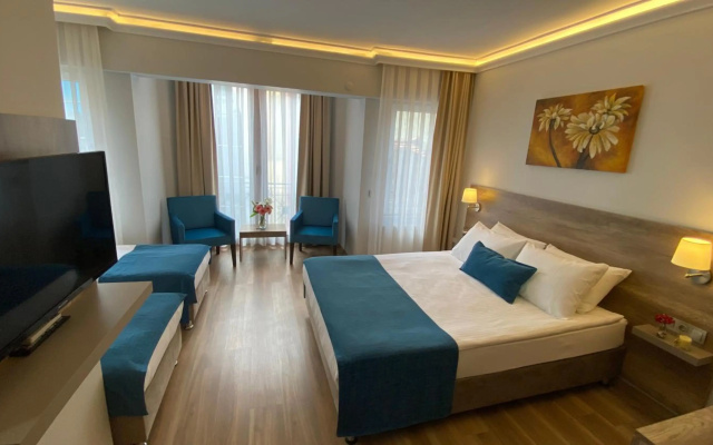 Hotel Peli̇t