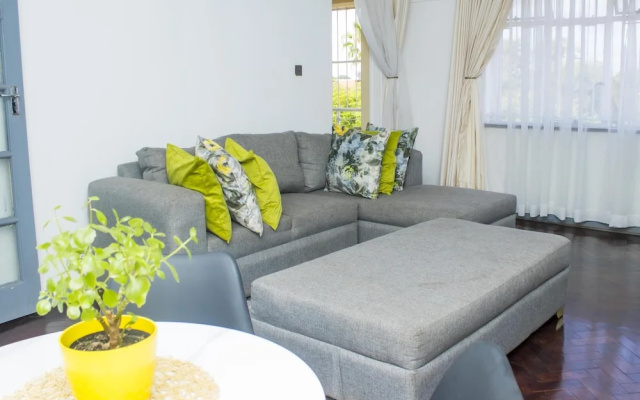 Centrally Located 1 Bedroom Apartment - 2365