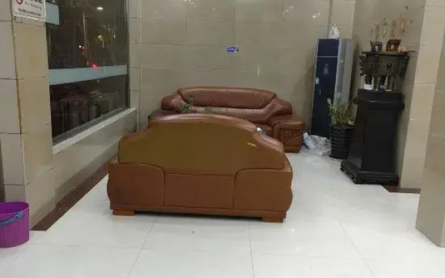 Liyong Hotel