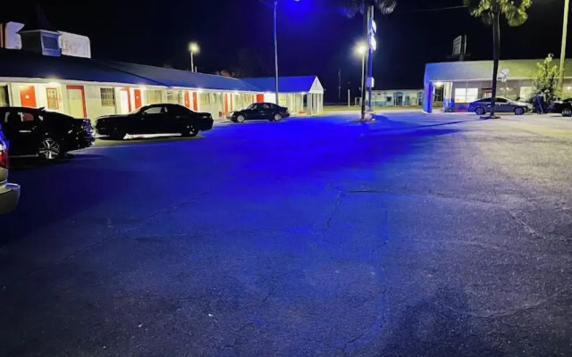 Regent Motel