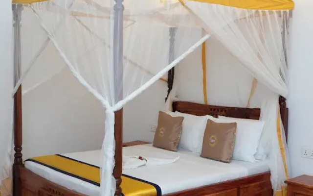Zamu Beach Hotel