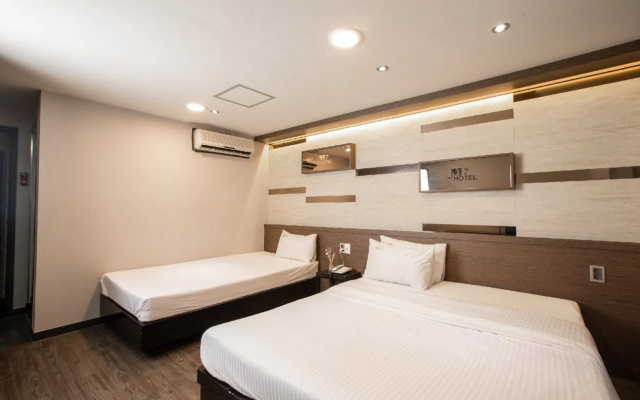 M7 Business Hotel