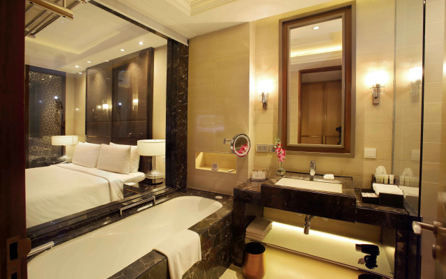 Crowne Plaza New Delhi Mayur Vihar Noida by IHG