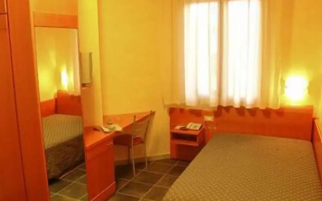 Hotel Blue Rose's
