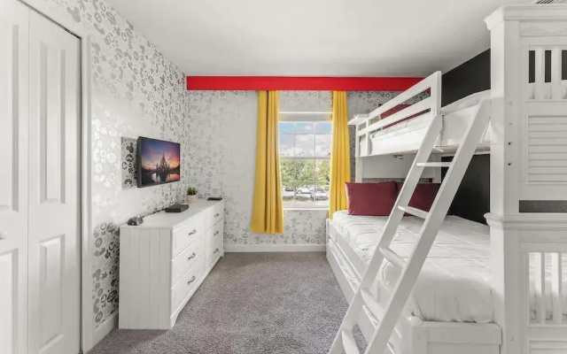 Private Pool Plus 5BR Themed Bedrooms