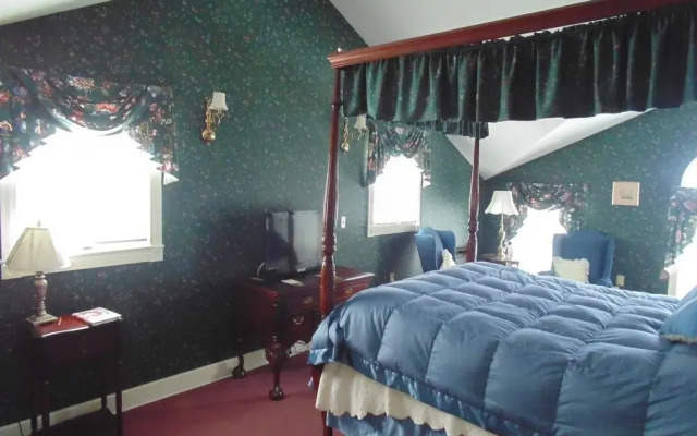 William Seaward Inn