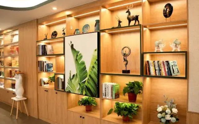 Shankee Tea Style Hotel (Zibo Linzi Railway Station Jiang Taigong Temple)