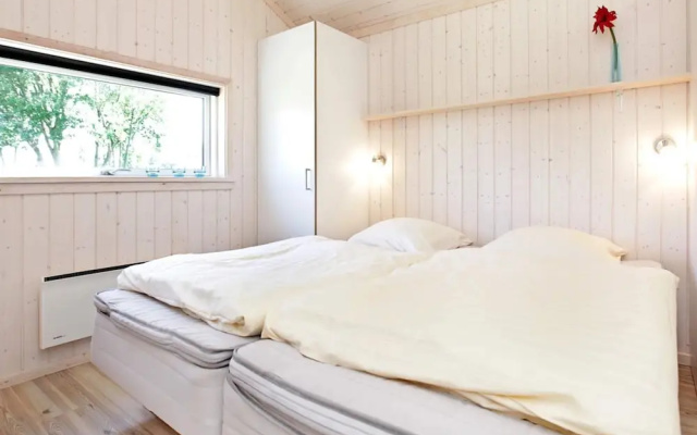 5 Star Holiday Home in Grossenbrode