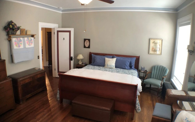 The Parsonage Inn LLC