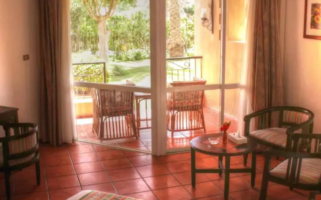 Kefi Palmera Beach Resort El Sokhna - Family Only
