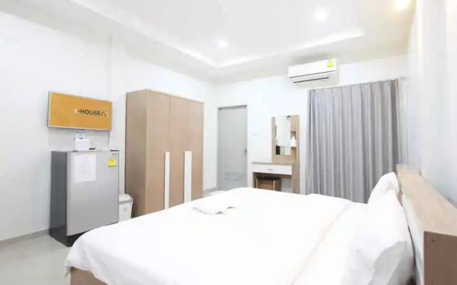 S-House Hotel Surin