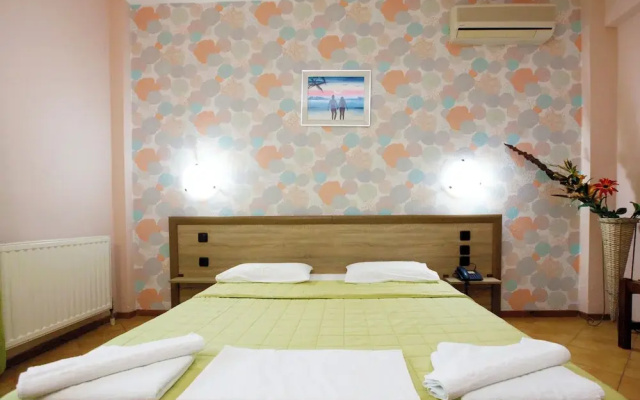 Ariadni Hotel Bungalows