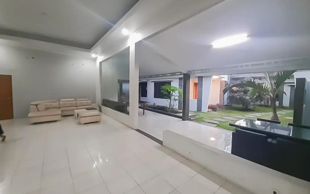 Selaras Prima Guest House RedPartner