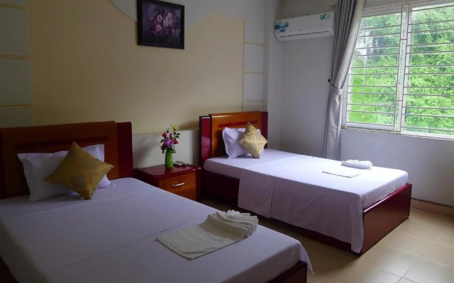 Cat Ba Family Hotel