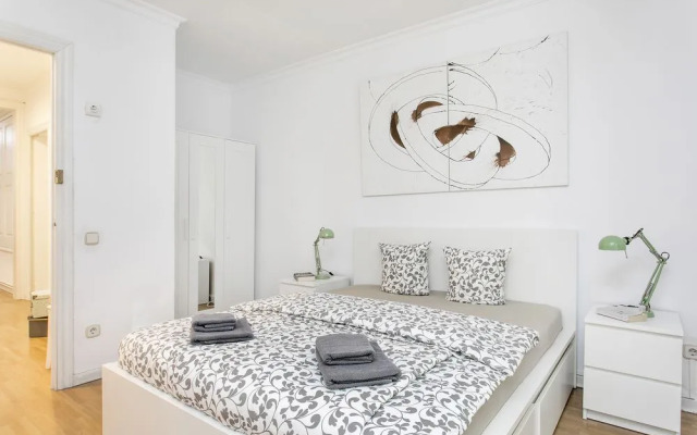 Stunning Apartment Bruc