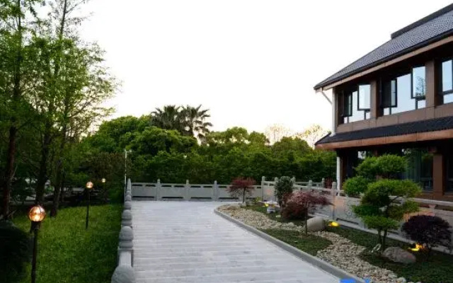 Putuo Hotel · Bore Jingshe