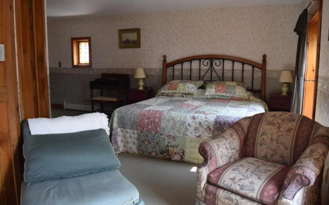 Black Lantern Inn