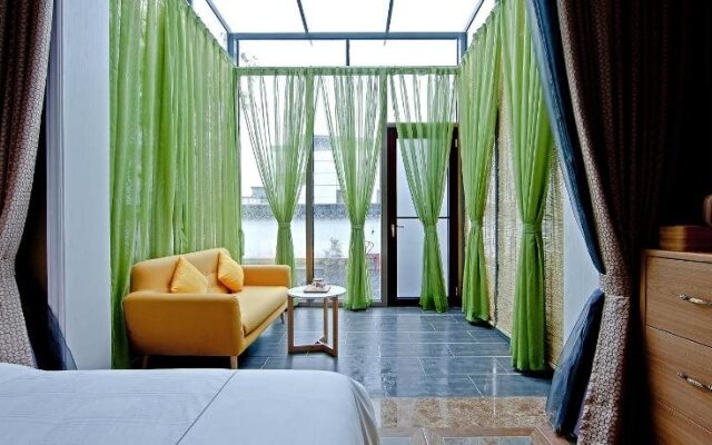 Yan Art Hotel