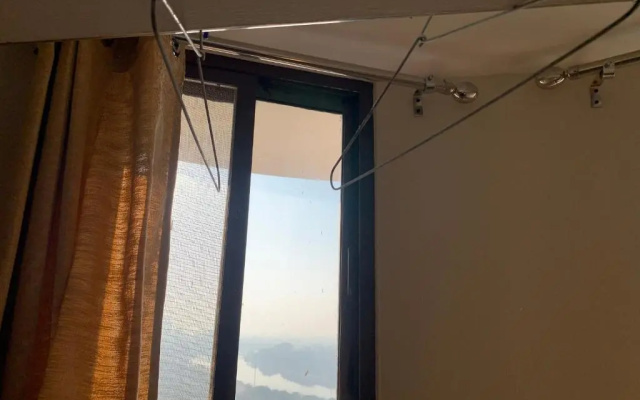 Kamil’s Studio Apartment