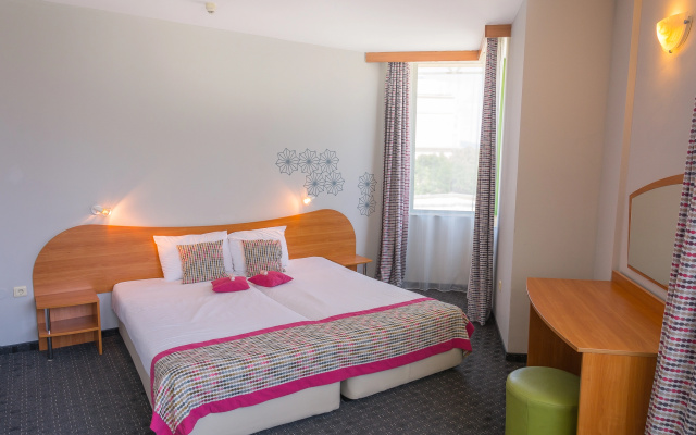 MPM Kalina Garden Hotel