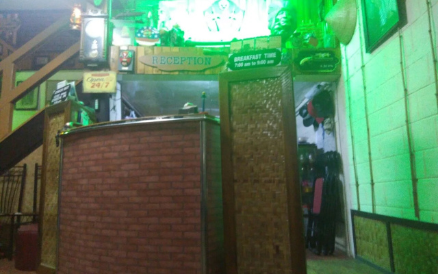 Shwe Pauk Pin Inn