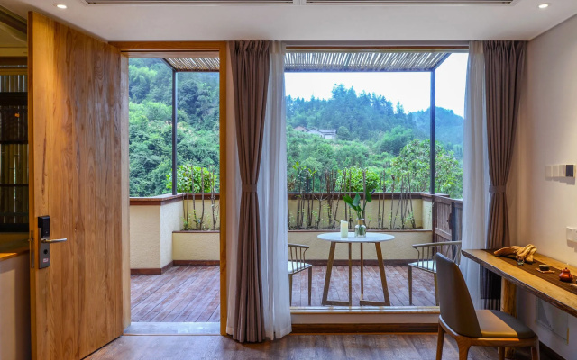 Pandora Vista Retreat