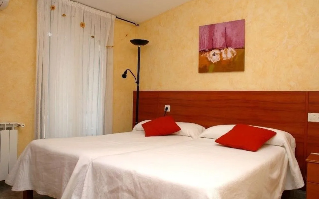 Hostal Riomalo